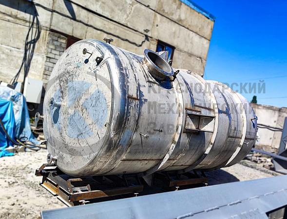 Производство Емкость для хранения жидкостей из нержавеющей стали - BT1А